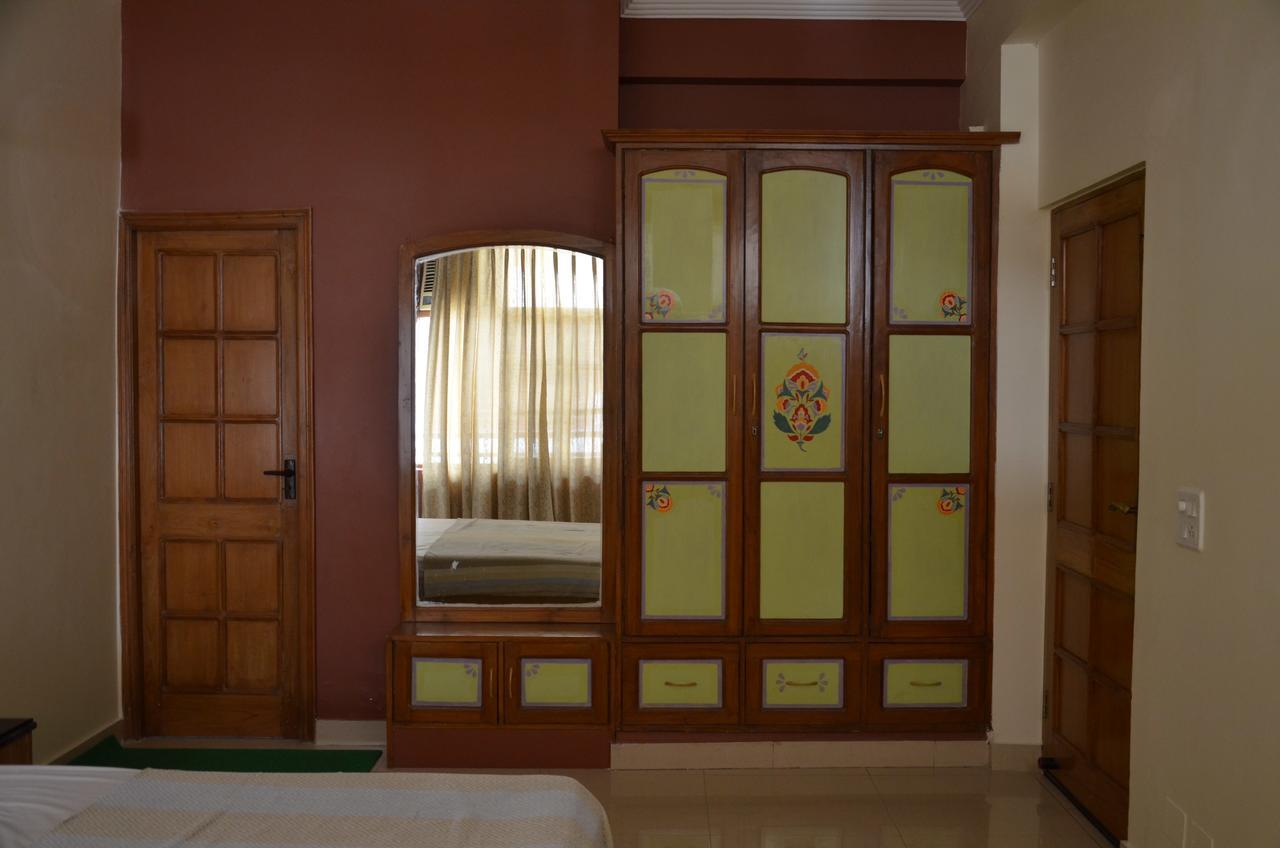 Hotel Ganga Vatika Ayurveda Bhavan Rišikéš Pokoj fotografie